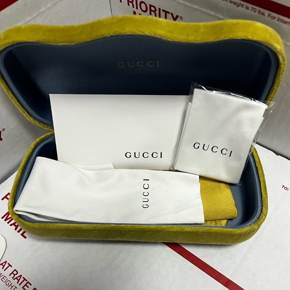 GUCCI MATELASSE 0809S Sunglasses - Picture 8 of 12